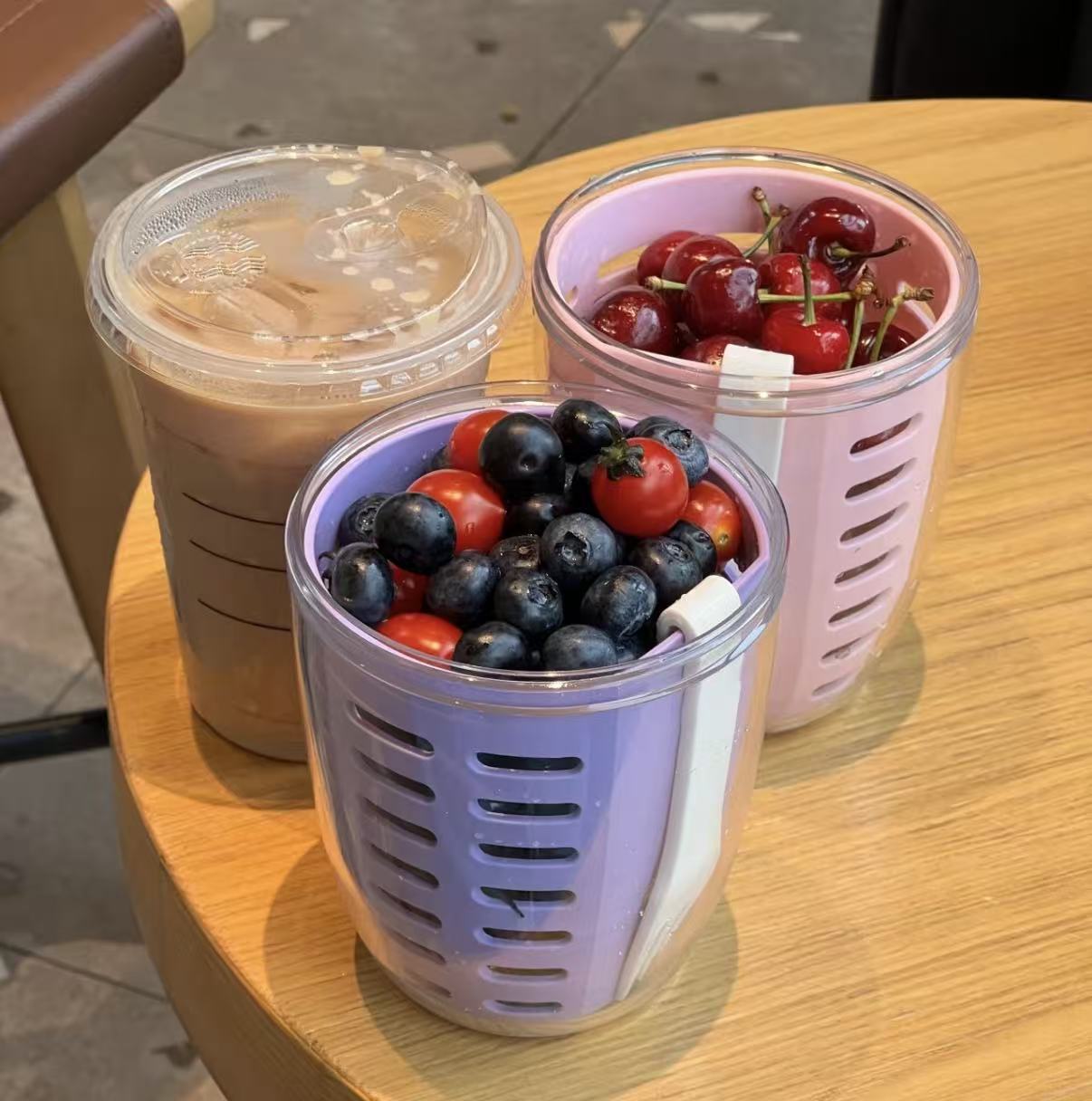 Double-Layer Salad Cup